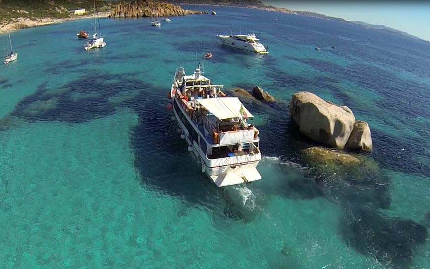 Excursión en barco a las islas del archipiélago de la Maddalena