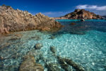 Aguas transparentes del archipiélago de la Maddalena