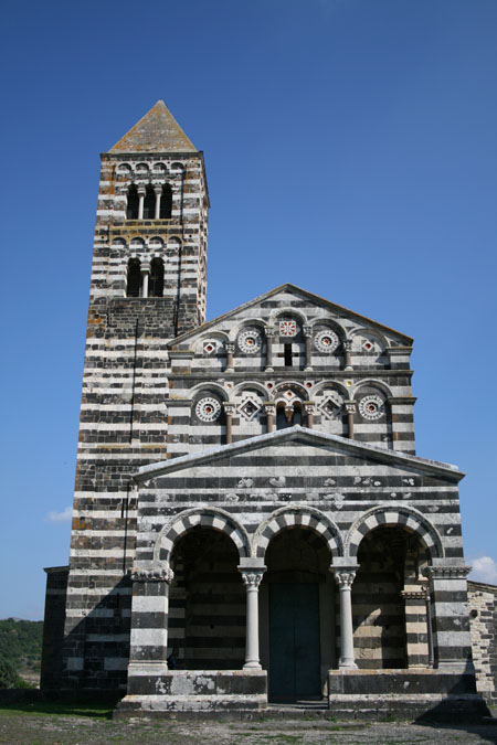 Ruta de las iglesias románicas de Cerdeña